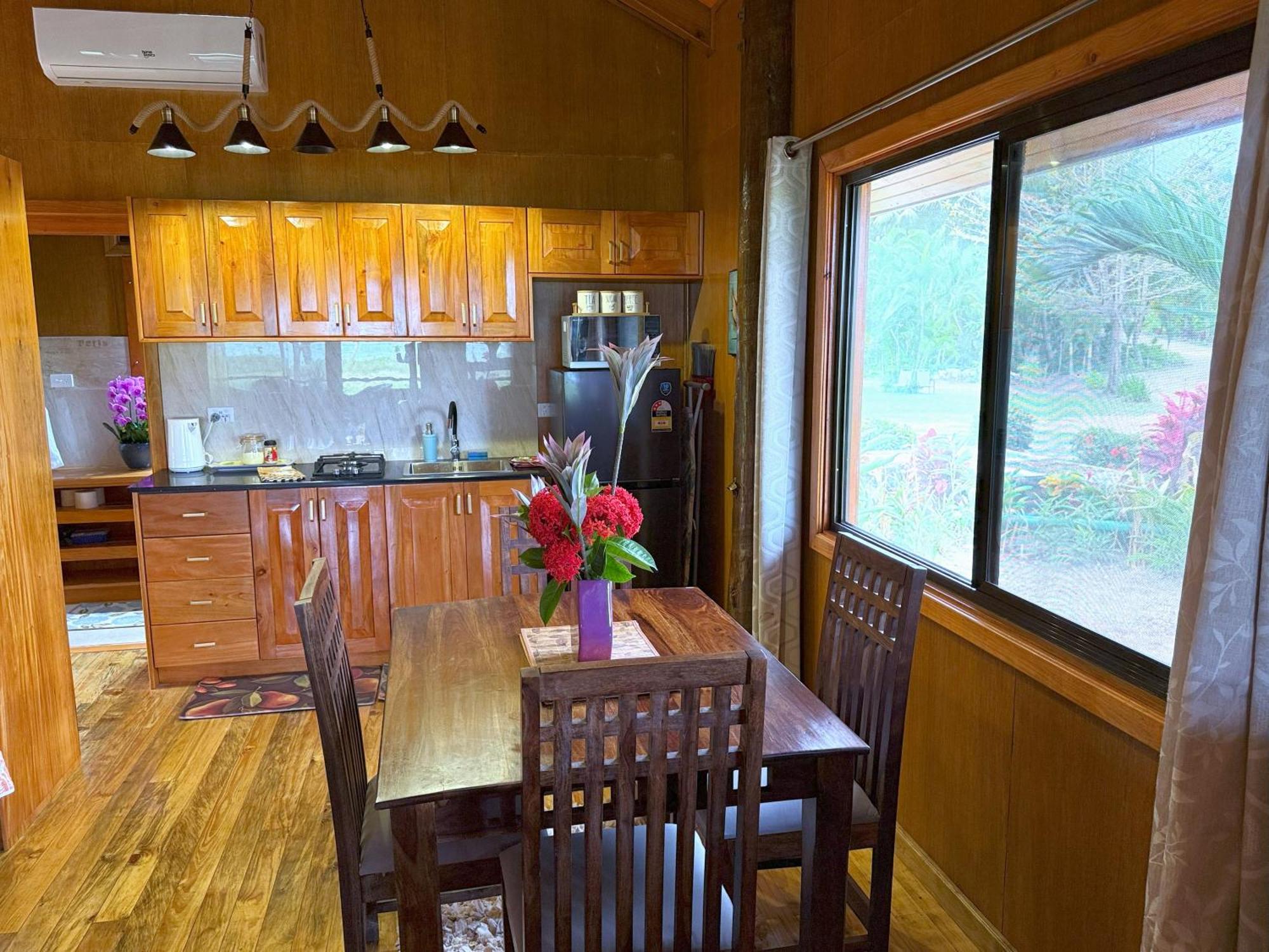 Sigasiga Sands Boutique Bungalows Savusavu Eksteriør bilde